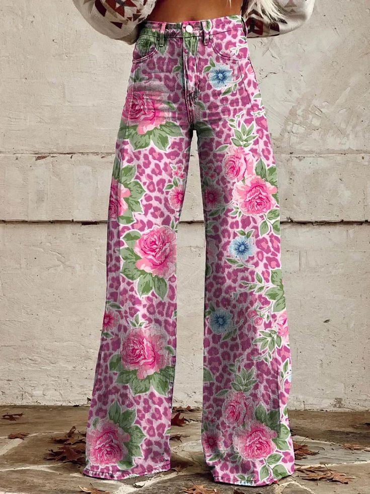 Inga | Eleganckie spodnie bootcut w kwiatowy wzór