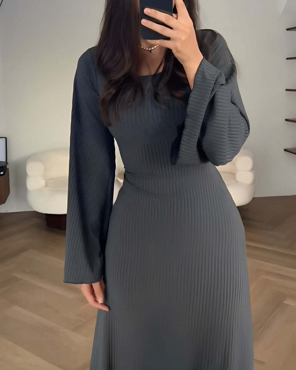 Aiah - Elegancka sukienka maxi z dzianiny