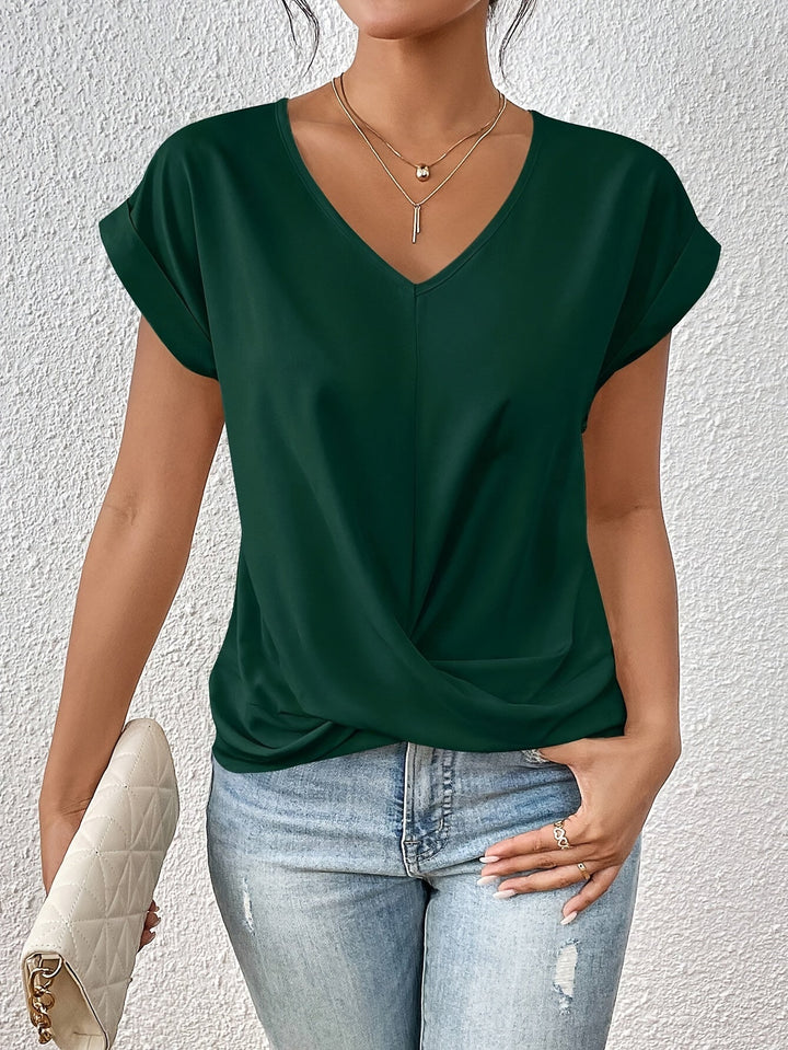 Sarah | Elegancki top letni z dekoltem w serek