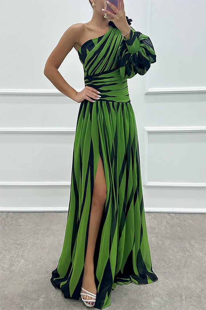 Shiloh - Elegancka Maxi Sukienka w Paski z Jednym Ramiączkiem