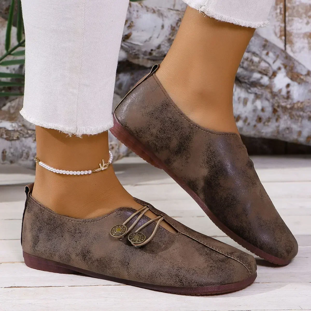 Fauna | Vintage-Loafer z detalami guzikowymi