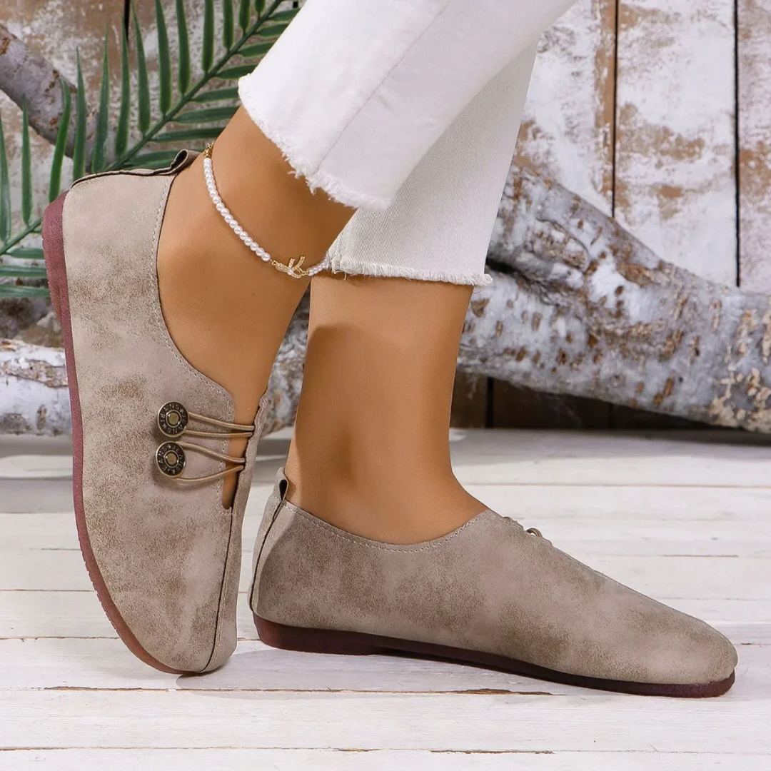 Fauna | Vintage-Loafer z detalami guzikowymi
