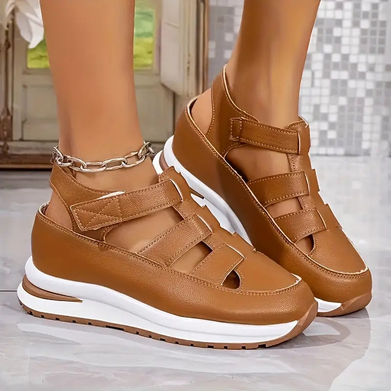 Cerise | Sneakersy na platformie z paskami