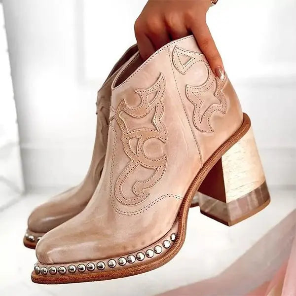 Samantha Norwich | Wyszywane skórzane buty