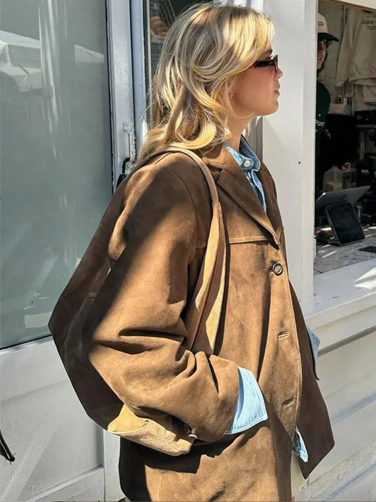EMMA | Elegancka Kurtka z Kieszeniami na Klapie