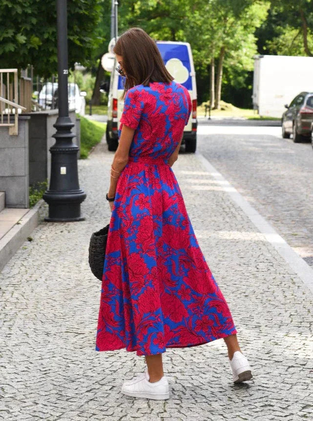 Linda | Stylowe sukienki w kwiaty na każdą okazję