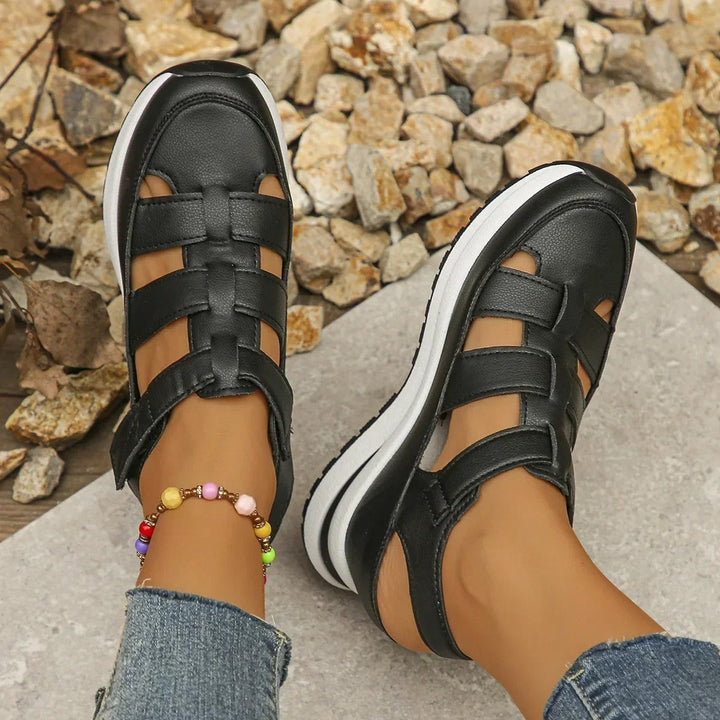 Cerise | Sneakersy na platformie z paskami