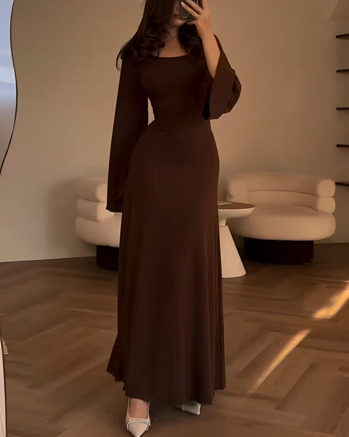 Aiah - Elegancka sukienka maxi z dzianiny