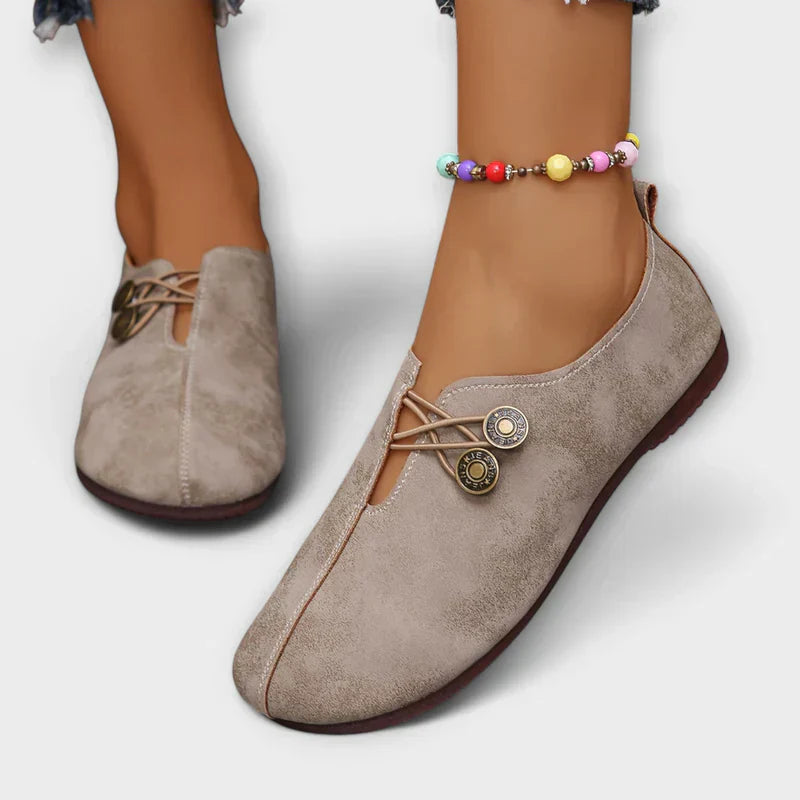 Fauna | Vintage-Loafer z detalami guzikowymi